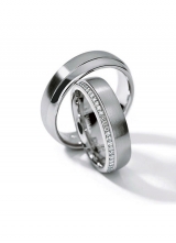 Trauringe Weissgold Diamantenlinie
