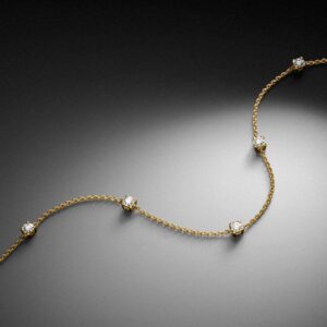 Diamant-Armband aus 750 Gelbgold mit fünf Brillanten, 0,35 ct