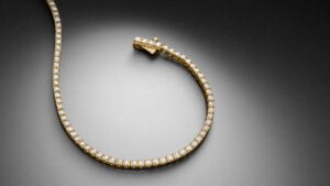 Diamant Rivière Tennisarmband aus 750 Gelbgold mit 1,40 ct Brillanten in gleichmäßiger Fassung - STEINBACH Goldschmiede