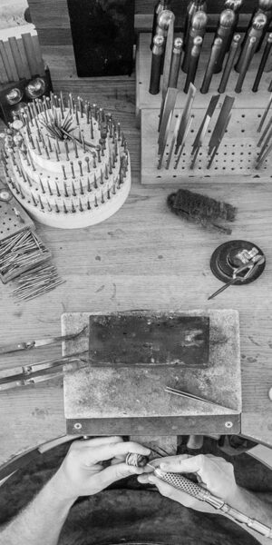 Goldschmiede Atelier Werkstatt Arbeitsbank Goldschmied Raphael Steinbach