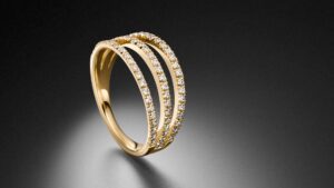 Mehrreihiger Diamanten Memoire Ring mit 0.65ct in 750 Gelbgold - STEINBACH Goldschmiede