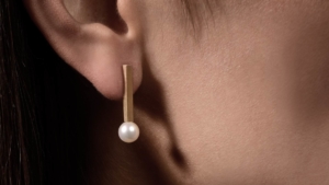 Goldstab Halskette Drahtcollier Goldreif Gelbgold Perle Steinbach Goldschmiede