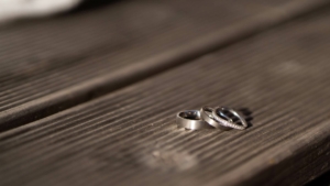 Trauringe Beisteckring Platin Diamanten - Steinbach Goldschmiede