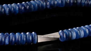 Wechselschliesse Dreieck Weissgold Diamanten Wechselsteinkette Sodalith Steinbach Goldschmiede