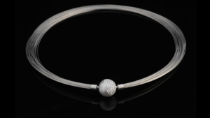 Wechselschliesse Kugel Pave Diamanten Weissgold Drahtcollier Steinbach Goldschmiede